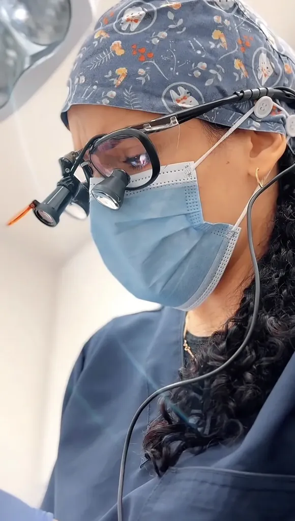 Cosmetic dentistry consultation with Dr. Yoselin Gracia